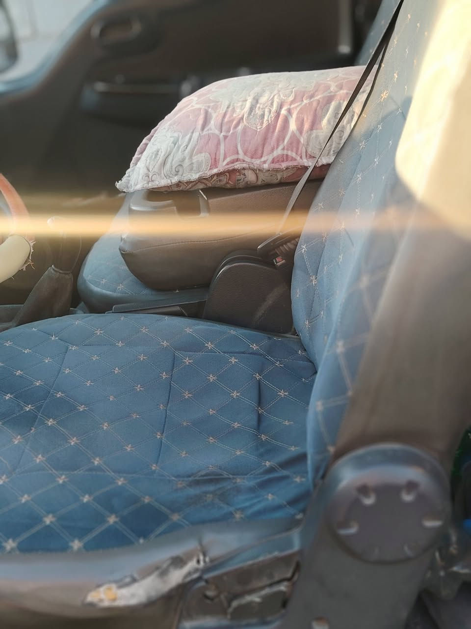 سلام عليكم كيا فحل للبيع موديل2014مكفوله رقم بابل تدفئه تبريد تخم تاير جديد باسمي. مكاني  كربلاء السعر 120 وبيه مجال. لاتصال علئ الرقم***********. ااسيا ***********.
