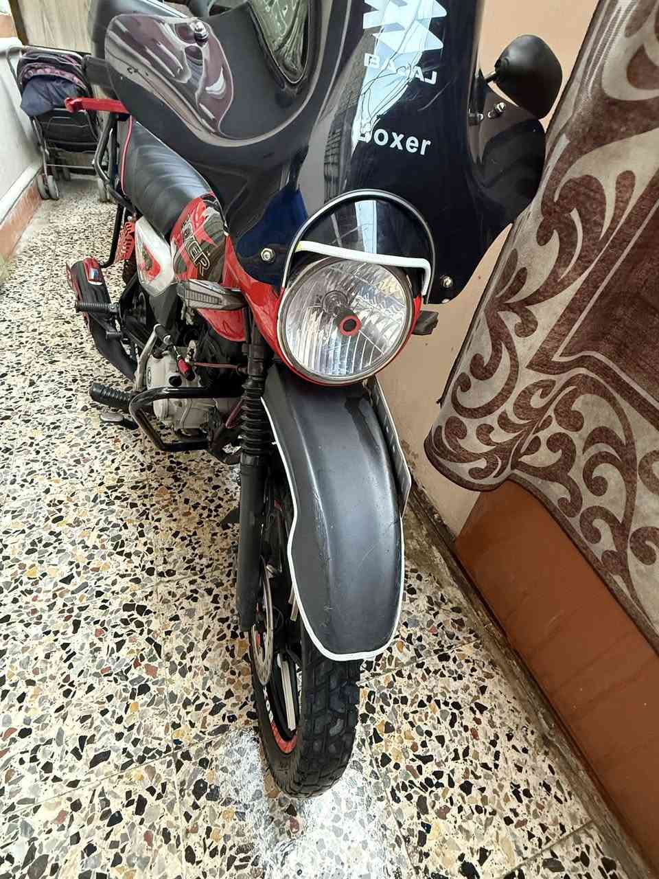 دراجه بوكسر 23  مرقم بغداد مناقصها كلشي كلشي شغاله كلها بس مجفته مره وحده  اكرر (( مجفته مره وحده حته لا اغشك ولا يصير عتاب  بيناتنا مجفته مره وحده )) السعر انت قيم و اخذ بس لا تكسر ولا تجي دكلي فلوسي هل كد واداين و انطيك  انت قيم بس لا تكسر بل سعر مثل متريد تربح انت اني هم ماريد اخسر اهواي  هذا رقم بس واتس اب ***********
