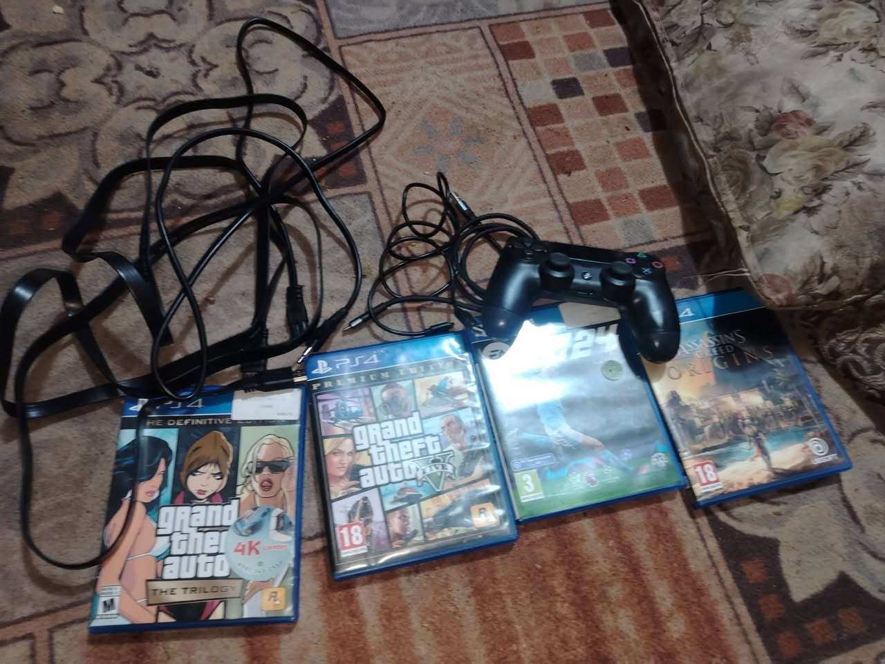 ويا اقراص 4 سعر 200الف جهاز 99٪ رقم *********** تواصل معي واتساب او مخابره او ماسنجر
