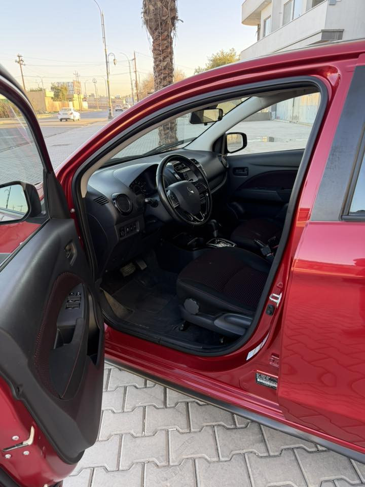 ميراج موديل ٢٠٢٣ موصفات فول سقف اسود ويل اسود كلين بدون ضرر سعر ١٠٠ رقم ***********
