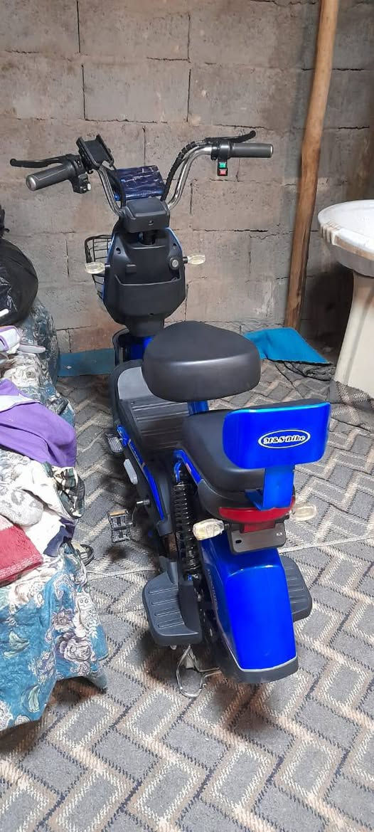 باسكل شحن للبيع نضيف كلش طالع من المعرض قبل شهر السعر 325
***********
