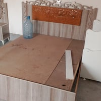 غرفة نوم • للبيع