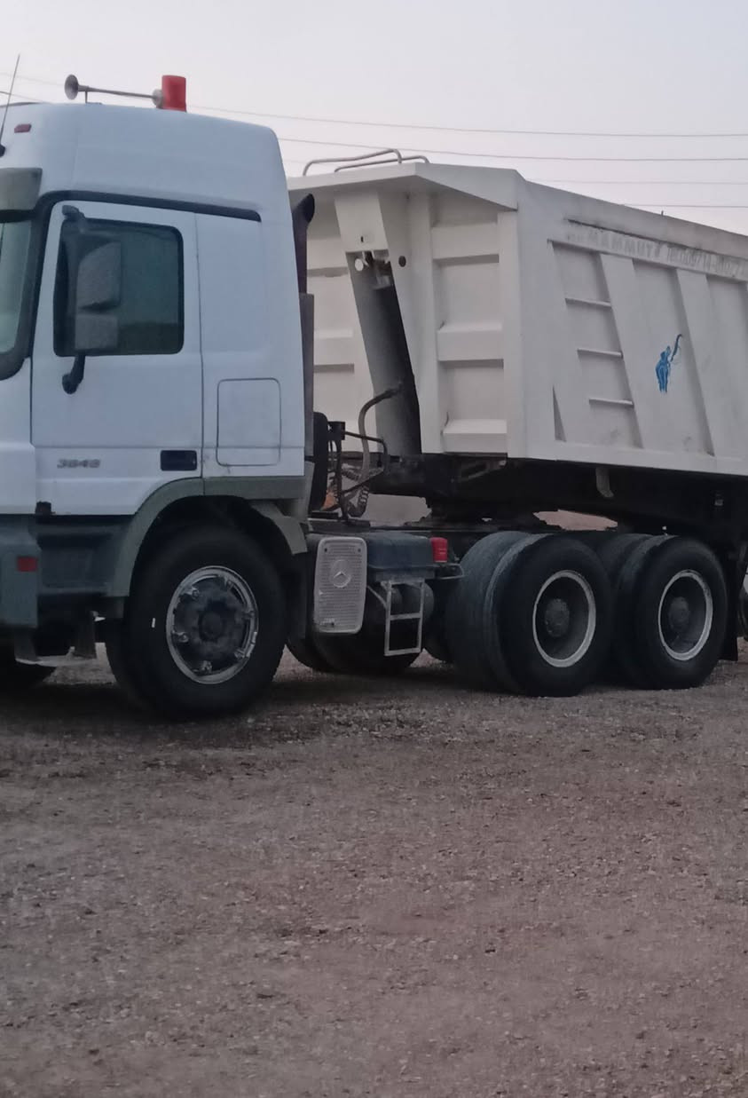 سلام عليكم كتروز فحل البيع 2004 كير عادي ***********
