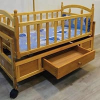 كاروك خشب • مستعمل قليل • بيع سريع