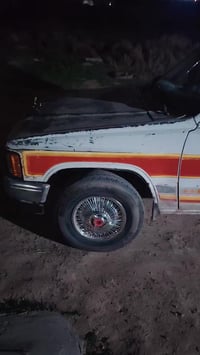 هايلوكس • بيك اب • ١٩٨٨