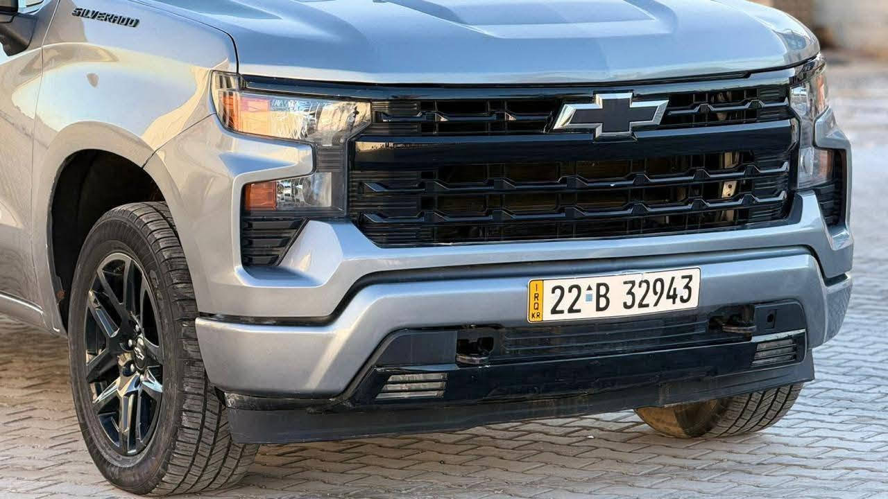 2024 CHEVROLET SILVERADO, C1500 CUSTOM
للبيع 
شوفرليت سلفرادو وارد امريكي موديل 2024

حادث حافه البنيد صبغ + باب خلفي ايمن
صور حادث موجود 👇🏻

باقي السيارة مكفولة شواصي مكفولة

سعر 265 ورقة 

حجم محرك 2700 تون تيربو ✈️✈️

بصمة تشغيل وتشغيل عن بعد 

رادار امامي تحديد مسار توقف ذاتي

باب طويل بدي قصير المرغوب 

قطعتين تبريد 

شاشة وكامرة دوارة

رقم اربيل الجديد  
📞***********☎️***********

مكان السيارة اربيل (معرض اربيل كارس )
