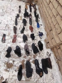 كربلاء • أحذية • ٢٥٠-٣٠٠ زوج