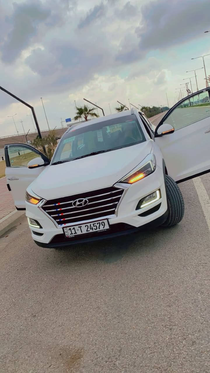 سلام عليكم
توسان خليجي موديل ١٩ الگاصد
فول عده الفتحه 
سياره جاهزه مكفوله من ظربه وصبخ 
تخم تاير جديد 
خمس عدسات 
بكلايت لد 
أشاير ترحيب 
كشن كهرباء عدد ٢ 
تبريد شغال 
داخل مخمل بلادي 
لونين داخل اسود بيجي 
صدر امامي خلفي بلادي مكفول 
ماشيه ١٠٠ ألف 
والسونار مرفق مع الصور 
السعر 200 ورقه وبيه مجال 
للاستفسار 
***********
***********2
