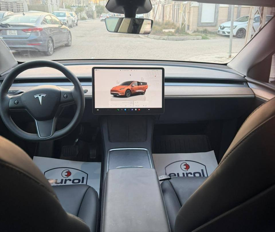 تسلا مودل واي موديل 2024  لونج رينج 
دبل ماطور اون لاين
السيارة ماشية 7000 مايل فقط 
بعدة بحالة الزيرو ضرر السيارة مرفق
بلصور بسيط جدا

💎 ســعــر ✅ ::  الــرد تلقائي 📮

الضرر تبديل باب خلف السائق  
مع بارد بسيط بالجاملغ الخلفي 
سيارة رقم كامل بغداد تحويل مباشر
مكان السيارة بغداد 

رقم صاحب سيارة ::::- *********** بي واتساب
