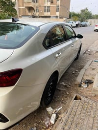 فورتي وأرد امريكي موديل 2020. محركها 2000 دوش  وكير اي اتي.  صور حادثه...