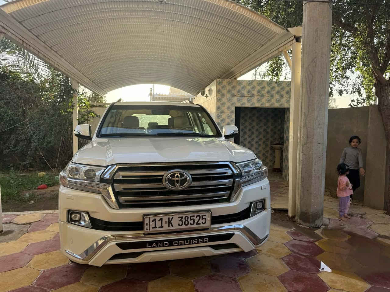 لاندكروزر بيع ومراوس بسياره كامري 25 لو 2026 موديل 17  بغداد دولي مكفوله عام محرك وكير مامفتوح محل تواجد السيآره بالسماوه سعر خمسه وعشر ورقات وبيها مجال تفصيل اكثر تصال على (***********)
