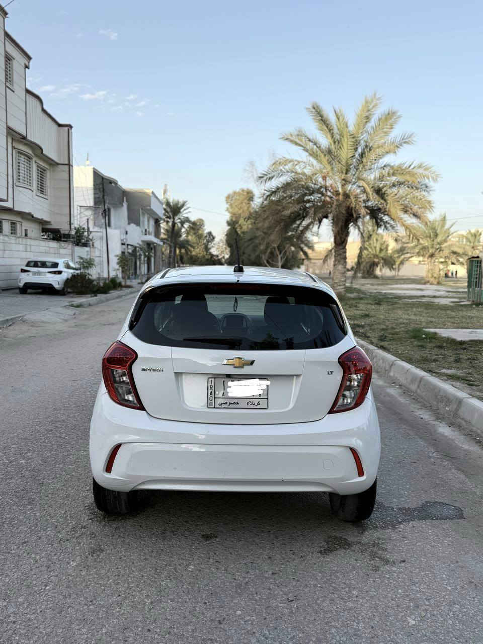 سلام عليكم سبارك مديل 2020امريكي حادثه جاملغ وبنيد بدون داخل وبيه بل عراق باب الصدر صبغ فقط باقي مكفول السياره جديده ومال جناي وجاهزه من كلشي مكينه كير حداديه تبريد تخم تاير باتري كله جديد مكينه1500كير اتو جام كهرباء مري كهرباء ويلكب تحكم ستيرن جهتين شاشه جبيره كامره  ماشيه 83السياره مابيه اي نقص رقم كربلاء معوقين باقيله اربع اشهر وتصير حره راعيه يمي بكربلاء  السعر 75وبيه مجال قليل كلش وماكو هيج سعر  مكان السياره كربلاء الاستفسار ***********
