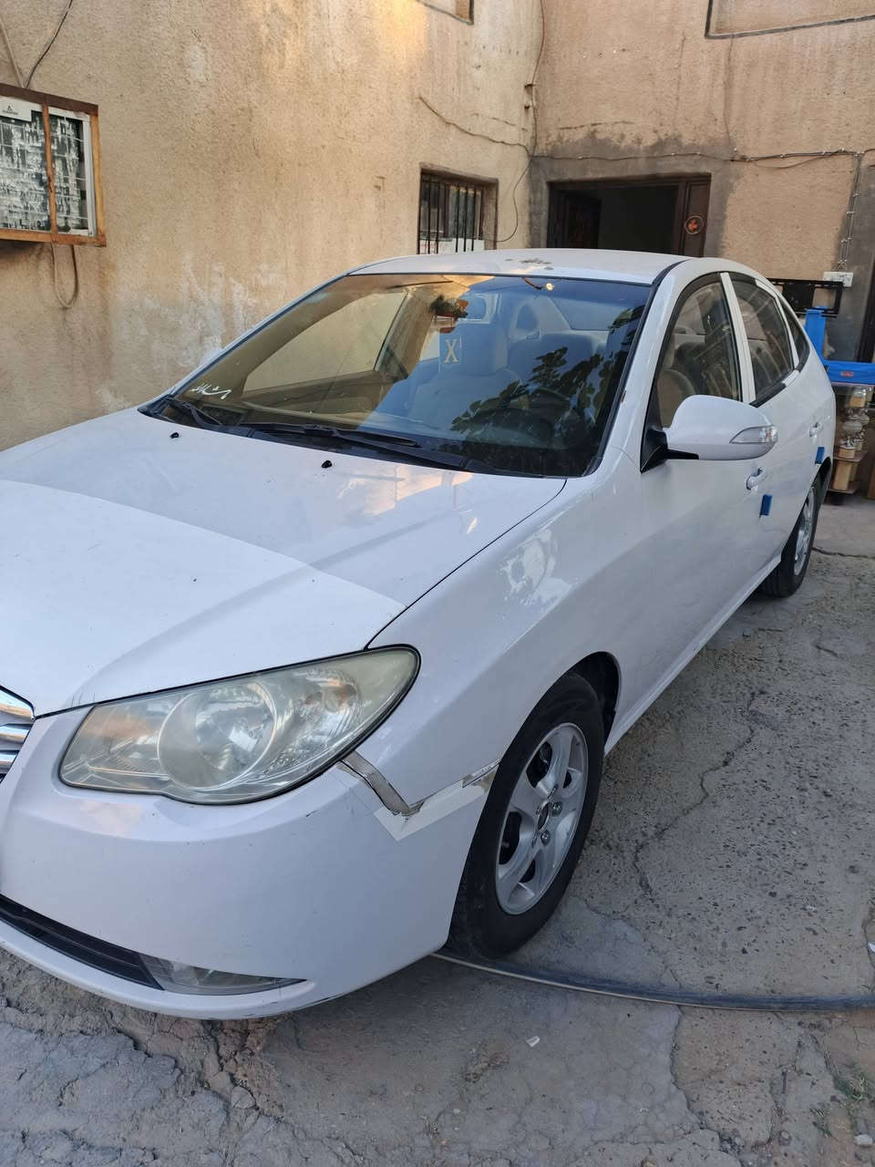 عل بركه الله (للبيع) 
...  النترا  2011 خليجي
رقم بغداد بأسمي تحويل ثاني يوم سنويه 2028 حجم المحرك 1،600 
حادثهه باب عكس السايق 
  السياره مجفته صار شهر خير من الله سياره تخبل وناعمه تخم تاير جديد تبريد ثلج 
السعر ( 110) $ وبيها مجال 
مكاني بابل الحصوه 
الأستفسار
***********
