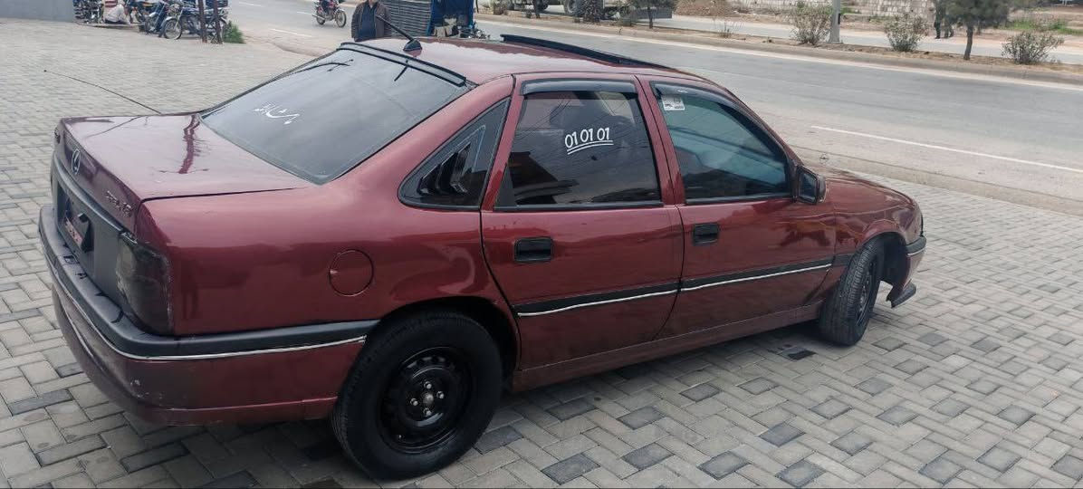 بە ناوی  خوای  گە ورە
ئۆپڵ  ڤیکترا  1992
سڵاید   مە کینە  16  قایش  پان
مو س  و بڕاوە  بە شە رت 
ماڵی  مە دەنی  بە شە رت
سیعر  18  معاملە  سیدصادق
0750  156  57  71
0770  355  96  13 حلبجة, السليمانية
