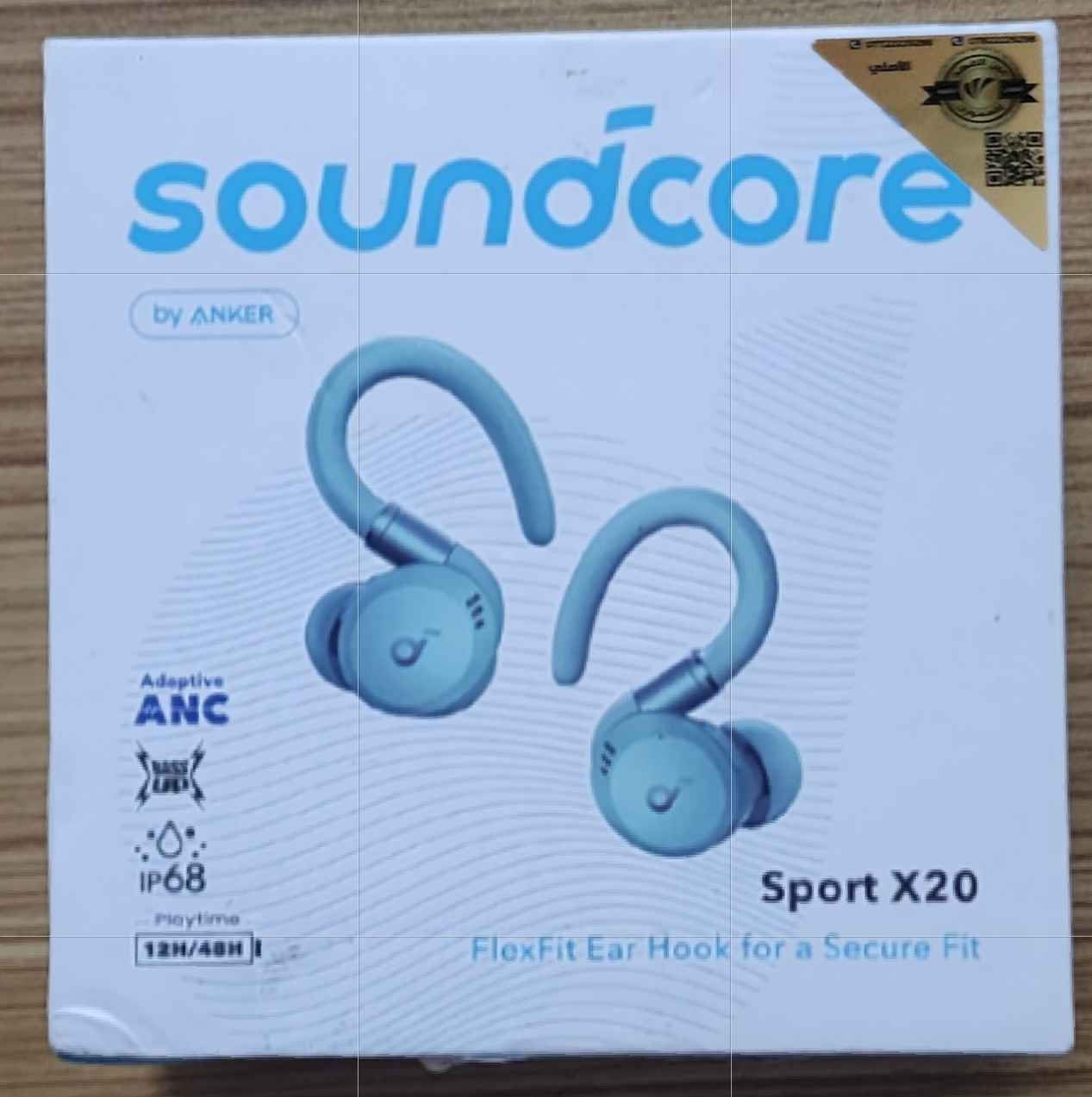 اصلية جديدة لوك كبس كارتون ما مفتوحة لون مميز خاصة للرياضين بيها عزل وشحنها يطول 
سعرها 75 مع العلم سعر بالمحلات أكثر بهواي
رقمي *********** وتوصيل موجود كربلاء, العراق
