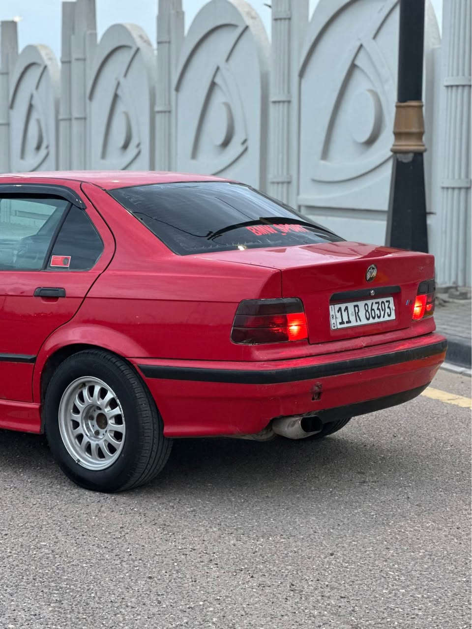 E36 
مديل 92
رقم بغداد الجديد صاعدة هزة السيارة وكاملة 
مكينة 28 مسكر 
كير اوتو 
السيارة كلهة بلاد ضفيرتهة بلاد حتة الباب من ينفتح يشتغل الصالون 
تخم تاير جديد 
صالنصة رياضي 
منضومة زنون
السعر 41 مجال قليل 
العنوان بصرة قبله 
*********** البصرة, العراق
