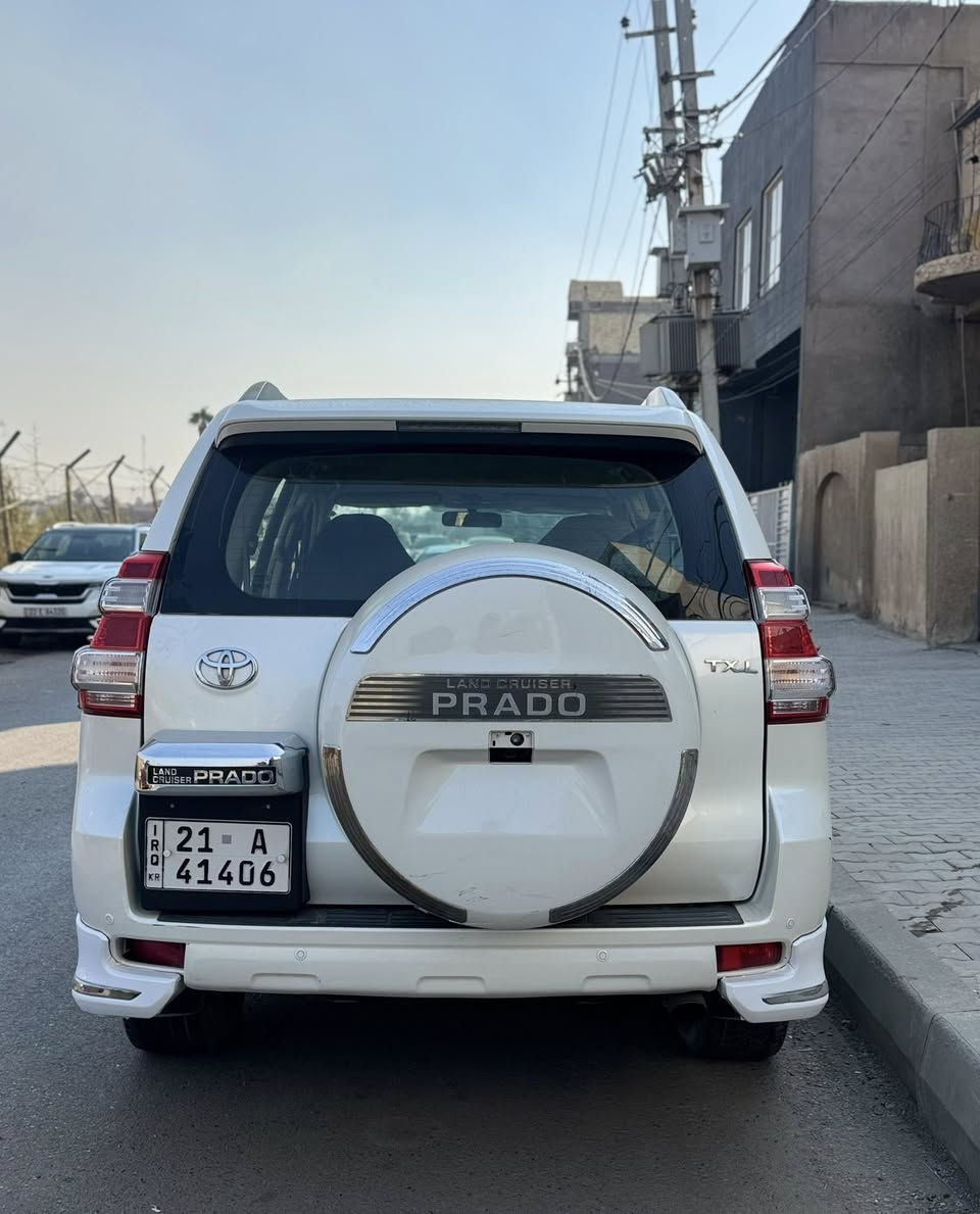 سلام عليكم اخوان برادو 2017 للبيع
********************************
مواصفات :- TXL
خليجي 6 سلندر 
كامرة 
بصمة
٨ ايرباك
شاشة
7 راكب
4x4
السيارة حيل نضيفه اخوان كير محرك نظيفات ماناقصه شي مكملة من كل النواحي تجي وتشوف بعينك
ماشية 172000
**********
للاتصال والاستفسار على الواتساب 
***********
