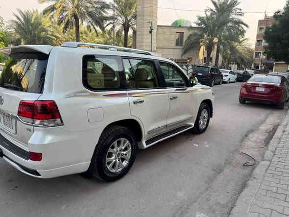 لاندكروز 2016شركات فطيم 8 سلندر فول مواصفات مكفوله السعر 490 الاعظمية *********** بغداد
