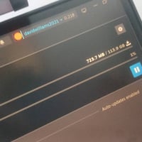 odyssy g7 للبيع 28 4k 144hz .. الشاشه نظيفه .. ابيع ب ٥٥٠ الف