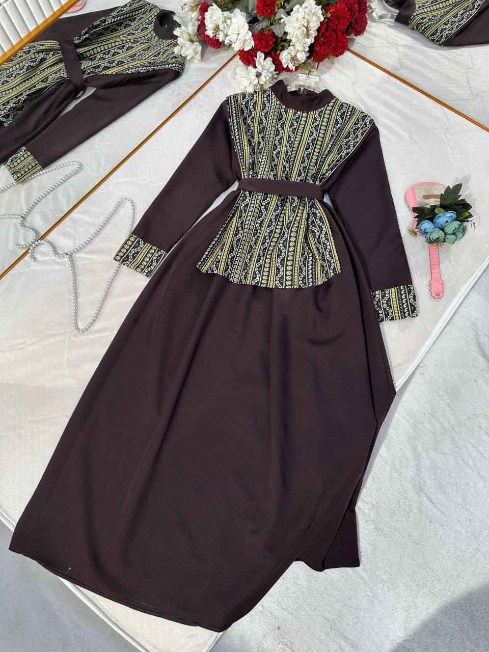 ❤️ ﷽

الكولكشن الرمضاني يبدأ من هنا 💐 

ووصل الجمال وترند الموسم😍❤️

دراعة طول كامل  البراندات السعودية 🇸🇦 الخامة ايروبين صيفي بحت

الالوان كما معروض 🎨✨✨ 

اسود اوف وايت جوزي 

قياس   38 40 42 44 46 

السعر 30  الف


**إذا كنت صاحب هذا الإعلان وتريد حذفه لأي سبب، رجاءا أرسل رسالة إلى الدعم الفني**