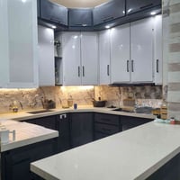 حي النفط الجديدة • ٢٢٠م • ٦ غرف