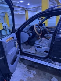 سلاو هاورييان ئةم x5بو فروشتن موديل 2005ماشةلا سةيارةكة جوانة 2020داخل...