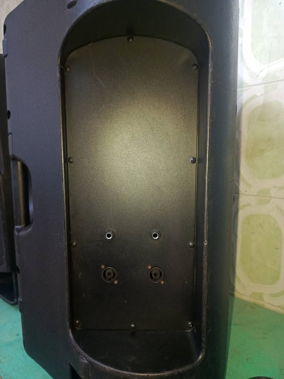 زوج سماعات 15 انج لبة اسوار وتويتر JBL اصلي 
مع كارت كروزفر 
السعر النهائي 400 الف


**إذا كنت صاحب هذا الإعلان وتريد حذفه لأي سبب، رجاءا أرسل رسالة إلى الدعم الفني**