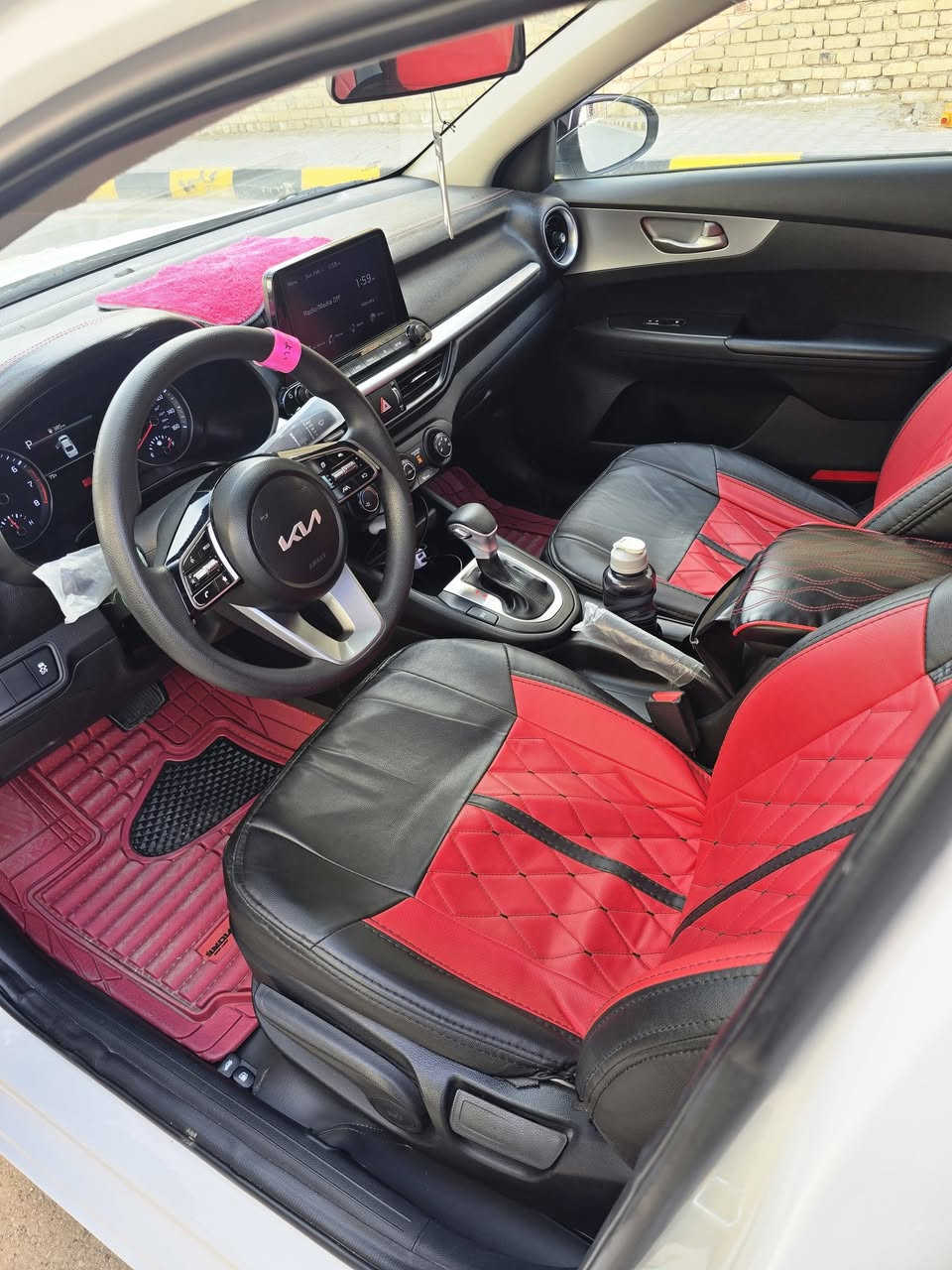 سلام عليكم فورتي 2022 للبيع حادثها كلش بصيط بدون دواخل فقط بونيد بي بارد بدوم صبغ وجاملغ وربع لباب بيهن رش اثر خدوش سياره خير من الله كلشي مناقصها محرك 2000دوش كير مكينه علا وضع الشركه ماشيه ٥٦ميل موصفات شاشه كامره مانع نزلاق تحكم ستيرن مثبت سرعه توقف ذاتي  (تحويل ثاني يوم) سعرها 148 وبيها مجال  مكاني واسط ***********
