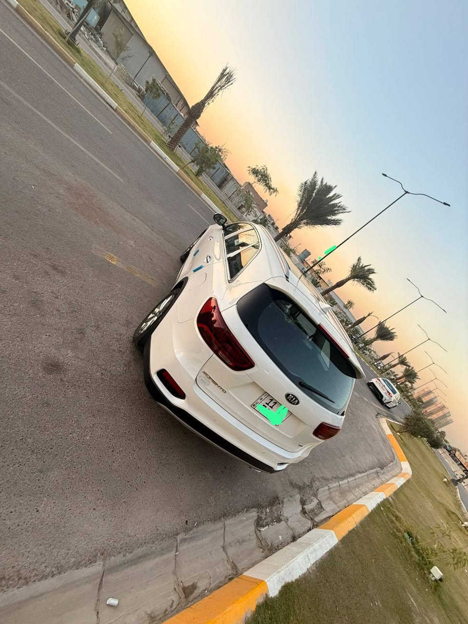 السلام عليكم كيا سورنتو للبيع موديل 2019 خليجي مكفوله كفاله عامه السياره مال بيت حته مشيها قليل 
مكاني بغداد الرضوانيه السعر 242 وبيها مجال 
***********

