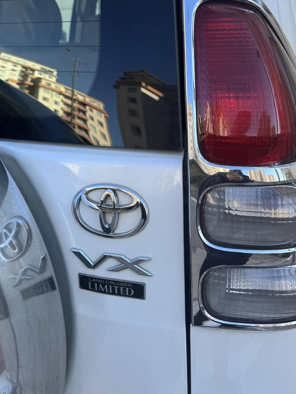 2008 للبيع مكفولة نظيفة جدا / ***********
