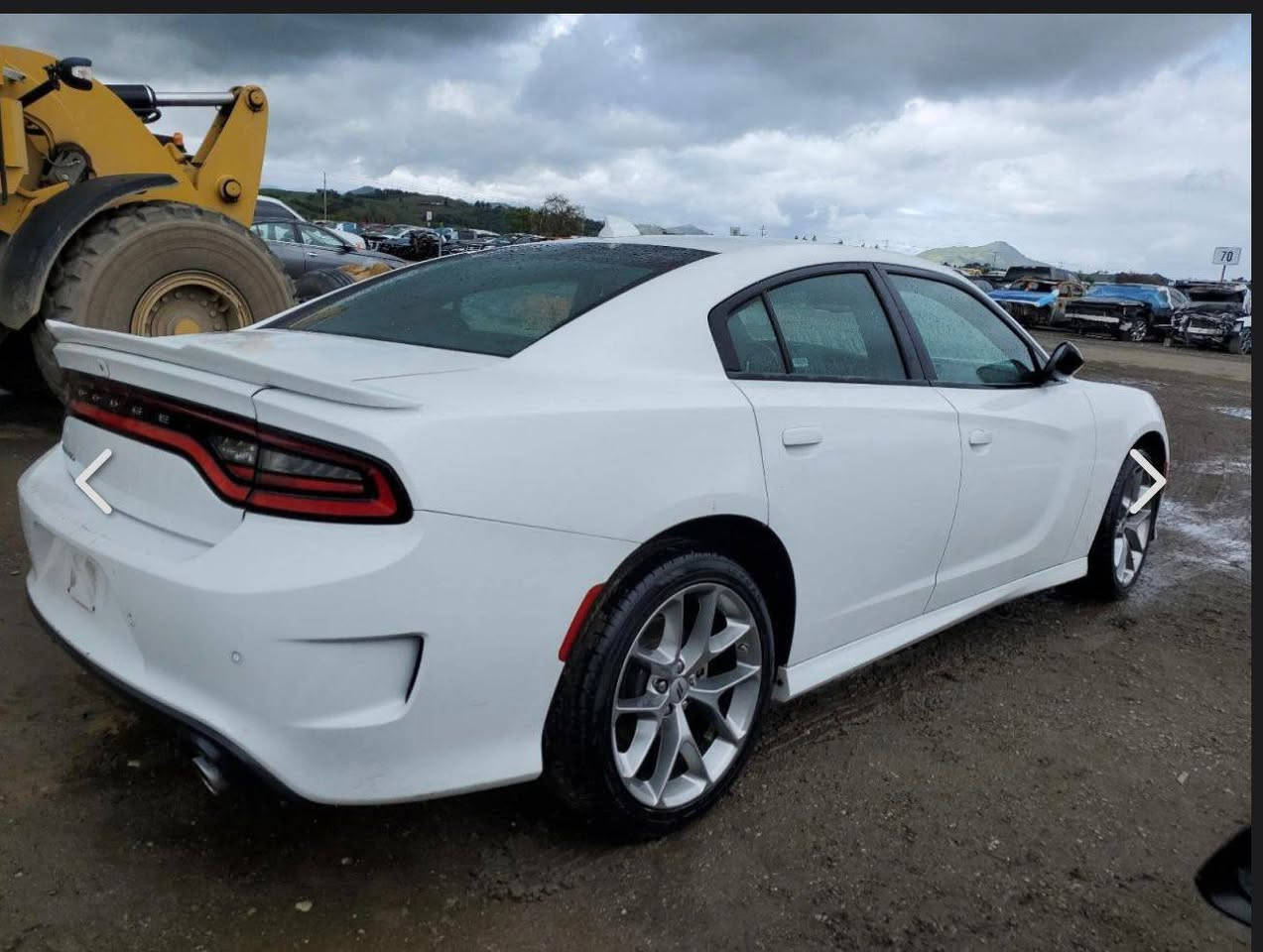 دودج جارجر GT موديل 2023 امريكي بدون إيرباك بدون داخل السيارة بيها تبديل جاملغ نفس اللون الاصلي گير ومحرك وباقي تفاصيل السيارة كلها مكفولة

💎 ســعــر ✅ ::  الــرد تلقائي📮

المواصفات
مكينة 6 سلندر
كير اوتوماتيك
دفع خلفي
شاشة وسط كبيرة
كاميرا خلفية
بصمة تشغيل
دخول ذكي
تحكم بالمقود
كشنات سبورت
نظام مانع الانزلاق
مانع تصادم
حساسات امامية وخلفية

رقم صاحب السيارة 
***********
