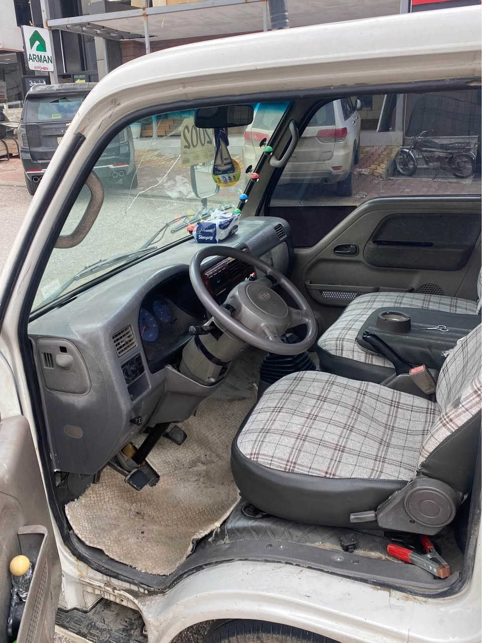 بە ناوی خوای گەورەو میهرەبان 
کیا امعیون مودیل ٢٠٠٢ گیرو مەکینەو ئەکسلو تەقەو رەقەی بە شەرت تەبرید لەگەل سویچدا ئیشەکات مالی دوستە بی مەسرەفە کامل جایزە
گؤرینەوەش ئەکەم بە شتیک دل بیگریت السليمانية, العراق


**إذا كنت صاحب هذا الإعلان وتريد حذفه لأي سبب، رجاءا أرسل رسالة إلى الدعم الفني**