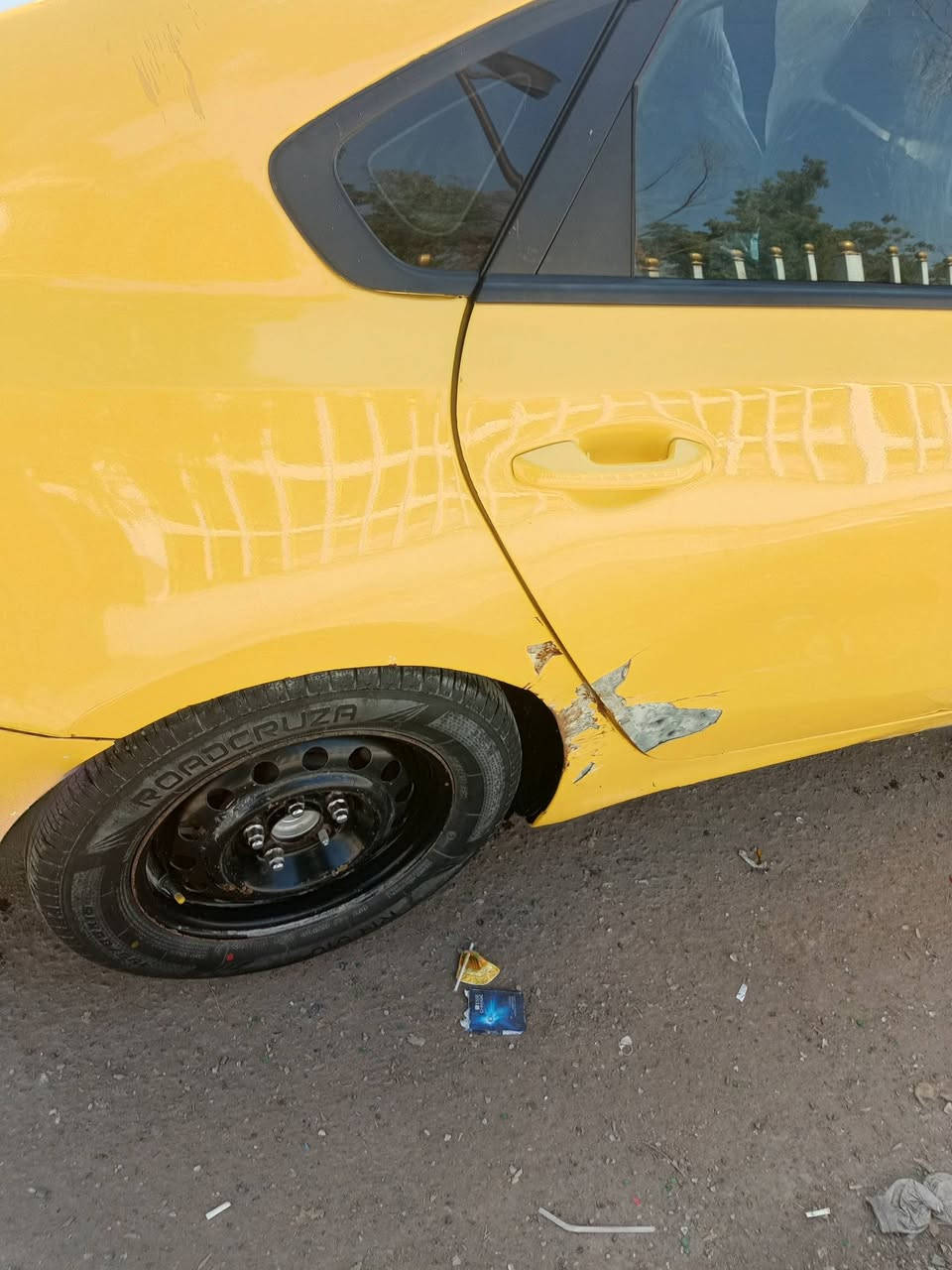 السلام عليكم 
فورتي 2019 
رقم بغداد الجديد 
حادثها موضح بالصور وهنا بالعراق جاملغ الخلفي مالت السائق ومبدأ قبق جنطه 
شواصي سليمات 
ايرباكات سليمات 
وقبل فتره صار بيها طخه بالهلال نفس حادث امريكا 
المكينه بحاله جيده والكير ايتي AT مو سفيدي تخم تأيرات جديد باتري جديد 
هزتها جديده 
السعر 118 وبيها مجال 
حتا سعرها مناسب 
مكان السياره بغداد المشتل شارع الكوسترات أو شارع المطبك 
موبايل***********
