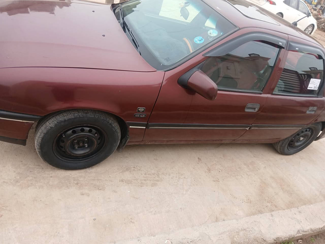 فكترا للبيع  رقم كركوك 
شرط التحويل 

حجم ٢٠  موديل ١٩٩١

محرك كير صدر كله نظيف 
تخم تاير نظيف  
داخل حيل نظيف 
السعر ٣٨

***********
