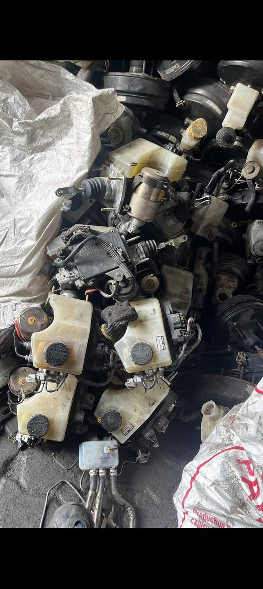 السلام عليكم. ABS باجيرو لگزز كراون وارد اليابان السعر 575 الف العنوان النجف الحي الصناعي  ***********
