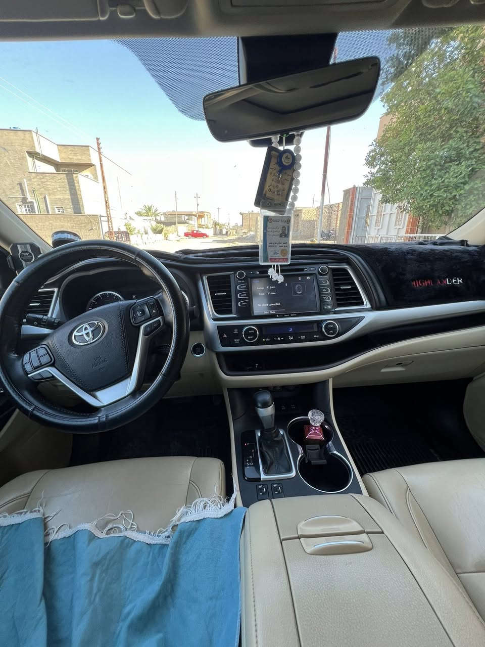 تيوته هايلندر 2019 XLE
XLE 2019

هايلاندر بانزين

وارد أمريكي

محرك 6سلندر 

رقم الانبار 

الحادث بدون ايرباك

ماشيه 61 الف km

داخل جلد

بصمة تشغيل

فتحه سقف

صندوق كهرباء

بردات خلفية

رادار + تحديد مسار  + نقطه عمياء

كراسي كهرباء + مقاعد امامية تدفئة كراسي خلفية منفصل VIP

منافذ 120V فولت وسط وصندوك

ثلاث قطع تبريد منفصل

السياره فول واحد على واحد بعدهي على وضع الشركه

موصفات خير من الله 

صور تقرير الفحص موجوده 

السعر(265)وبيهة مجال الاستفسار 

***********
