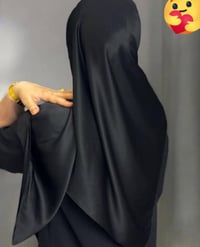 بنات • ملابس • بلاش