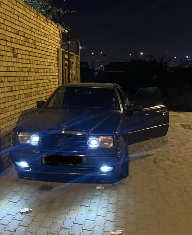 السلام عليكم
مارسدس دب كوبيه 
موديل 1993
مكاني البصره
رقم ***********
