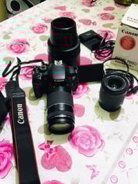 كامره للبيع خاص او اتصل 07736506145 📷 Canon EOS 700D ويّا عدسة EF-S 18...