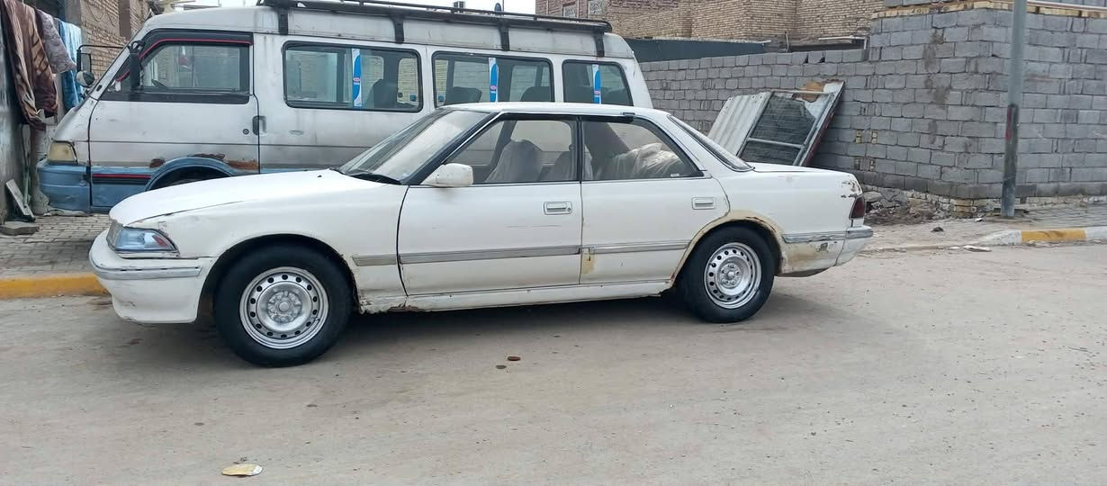 مارك عظم للبيع مديل 91 سنويه لل٢٦ الشهر الخامس يله تصط
سياره جاهزه مكينه وكير واكسل حداديه تخم تاير سياره جاهزه دواخلهه حلو 
السعر ٢٧ وبيها مجال 
*********** العنوان ديوانيه
