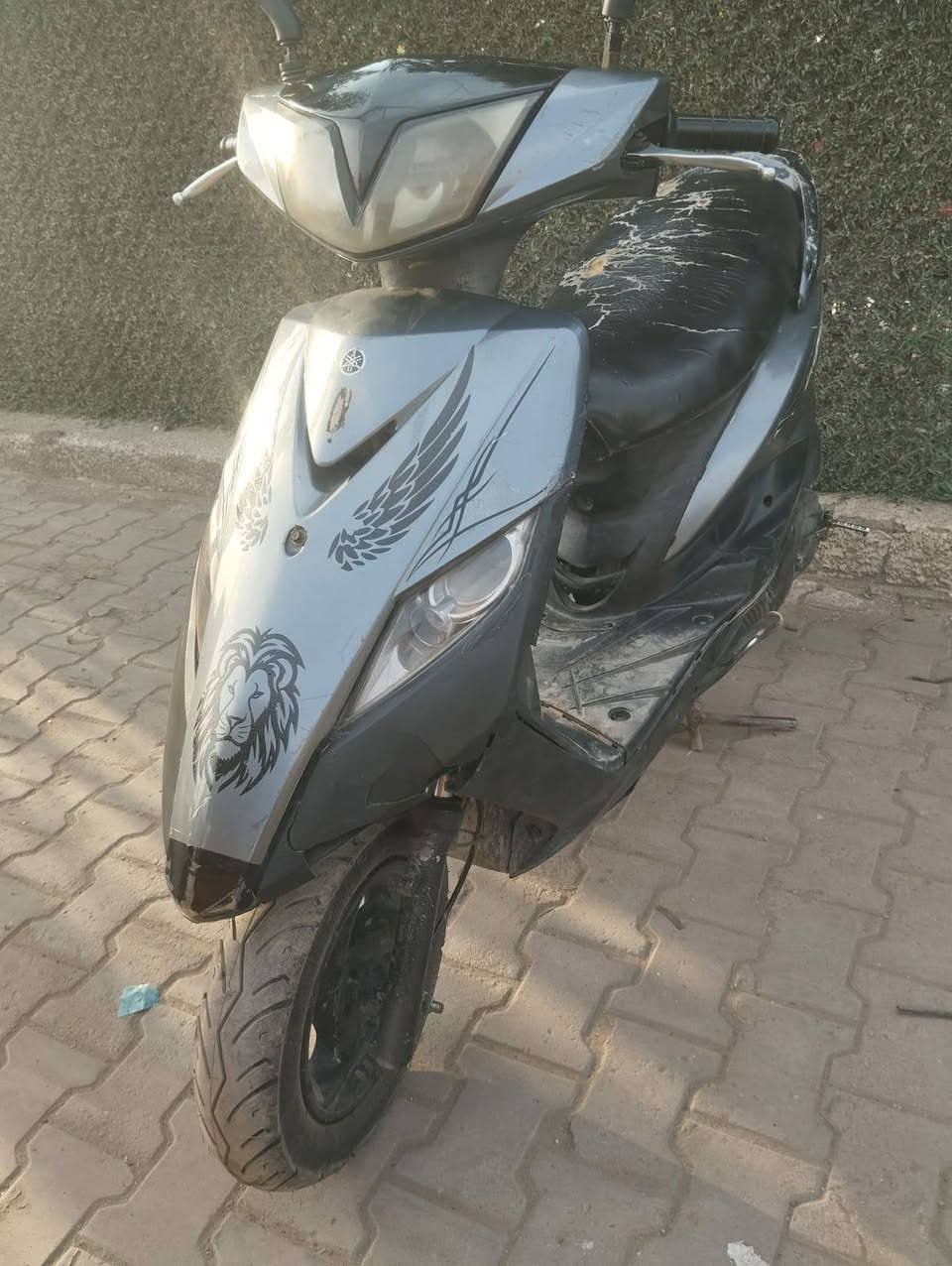 ثعلب  ١٤٠ كامله من كلشي نكره سلف بكل وقت كلهه بلاديه  كبريته  محرك  شلعه معدل لانضوح تبخير لا صوت بيهه مكينه تخبل ناعمه قطره صوت مابيهه دهن جديد  كفاله محرك  ٣٢٥  المكان غزاليه شراي يتصل وتساب مزنجر ***********
