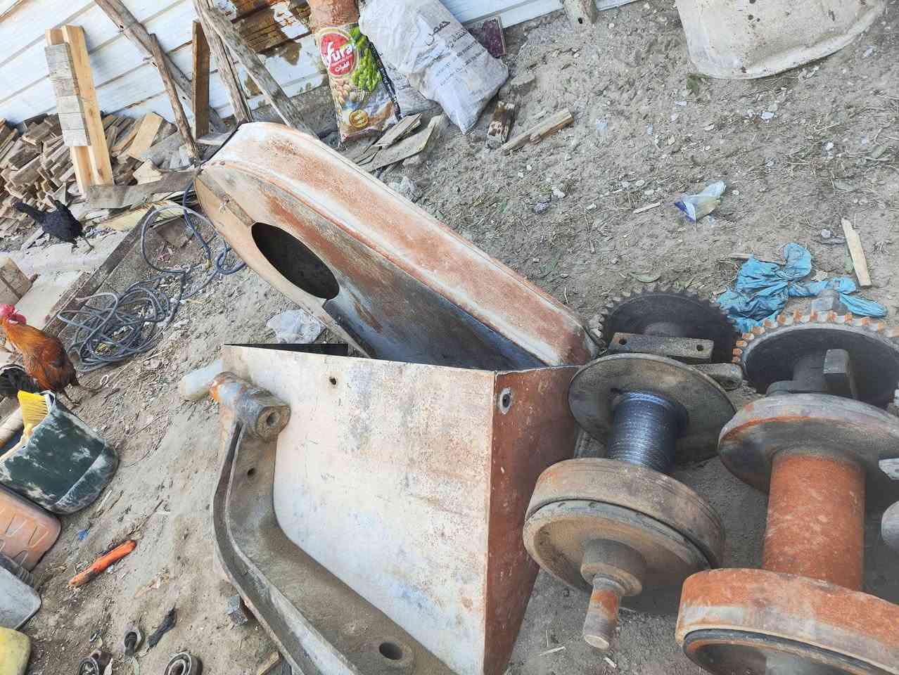 غراض خباطه للبيع مكاني بغدادالحسينيه مال راشديه وهاذه رقمي ***********
