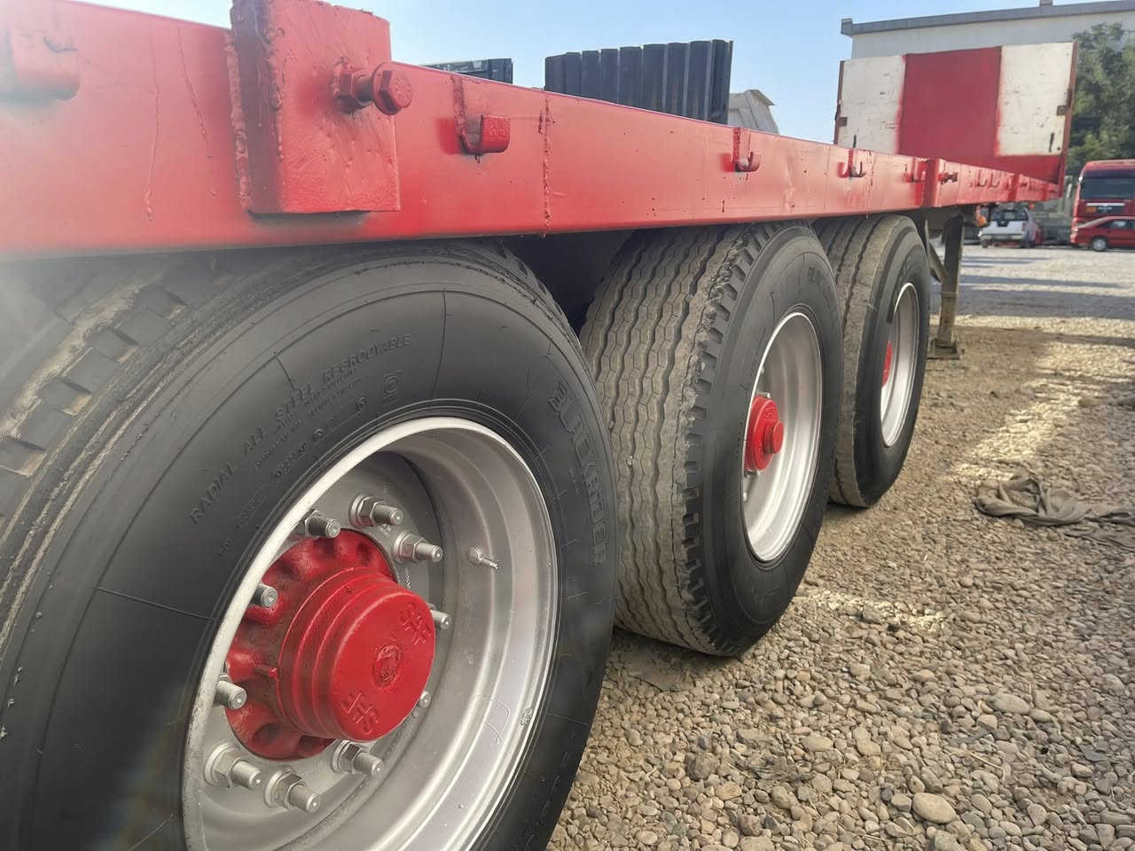 فلات علوج بوفروشتن دنگير ساف بؤل برينگ گه وره تايه ي تازه يه سه حاله جاهزه بوناوئيش شاسي به شه رت شوين كه لار ***********
