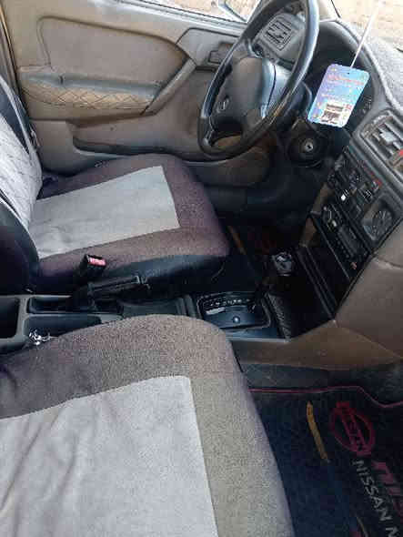 *********** اوبل فيكترا ١٩٩١ محرك ١٨ و كير اتوماتيك رقم دهوك عام بخ بوجواني سياره لوكه زورا باقزه  بي دعمه ٥٢٥ غرامه يل سه ر سياره يال دهوكي سعر 45 مجاله كي كيم دهوك
