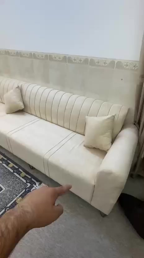 سلاو هاورییان ئەو قەنەفەیە تازە کراوە  دەیفرۆشی بە مێزو سەر قەنەفەوە لە شاری هەولیر


**إذا كنت صاحب هذا الإعلان وتريد حذفه لأي سبب، رجاءا أرسل رسالة إلى الدعم الفني**