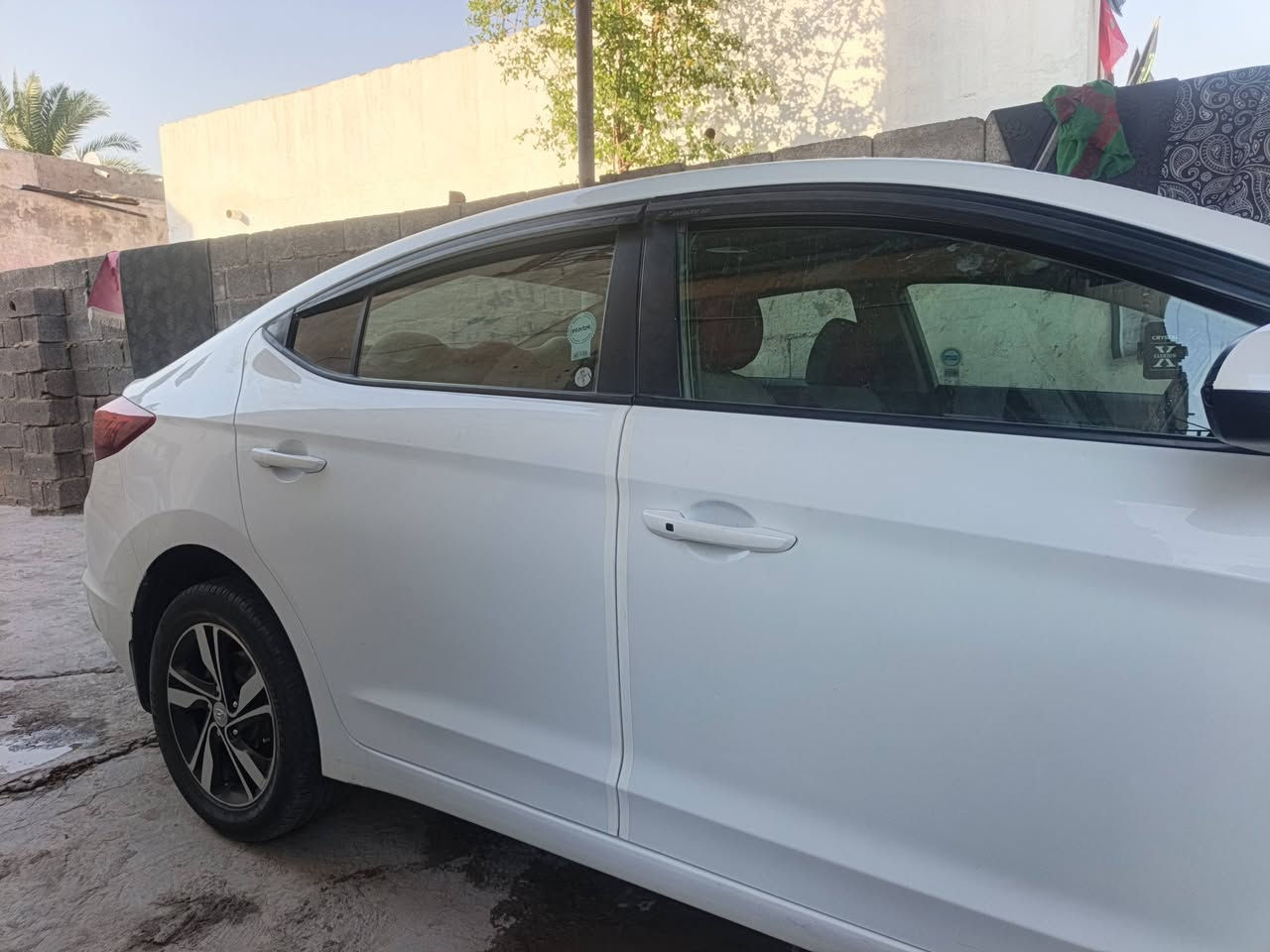 النترا2020 فول مواصفات بيه  ٤ قطعه بدون دواخل
السياره بيه كازكت ابيعه بعطله 
السعر انتصل ***********
رقمه واسط 
العنوان واسط الصويره
