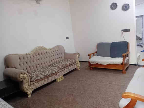 للبيع ٥٠ متر طابقين شارع ٢٥ بصف الركن اي استفسار ع الرقم *********** سعره ١١٠ بيه مجال
