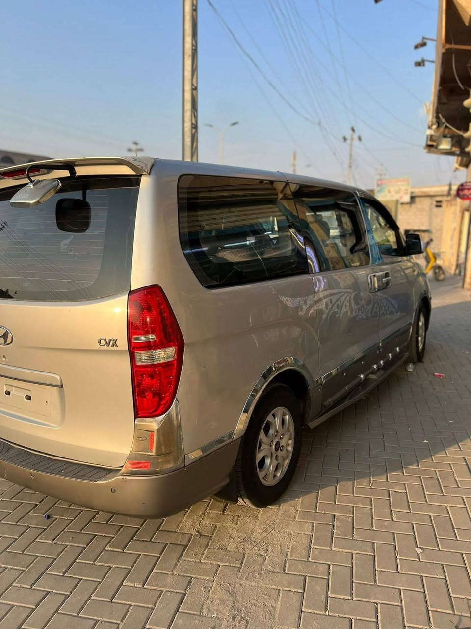 السلام عليكم
ستاركس للبيع 2008 بصره أبو الخصيب 
سياره جاهزه كفله من الضربه  مكينه وكير حداده تخم تاير تبريد 
بسمي تحويل ثاني يوم السعر 115
***********
