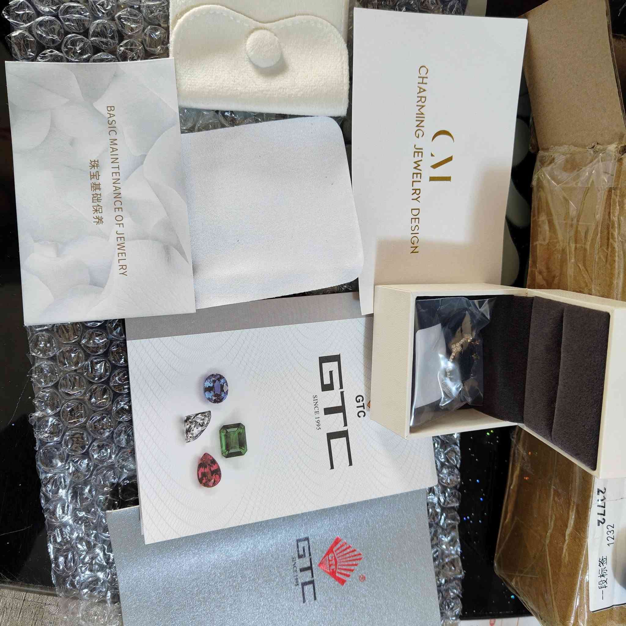 خاتم


**إذا كنت صاحب هذا الإعلان وتريد حذفه لأي سبب، رجاءا أرسل رسالة إلى الدعم الفني**