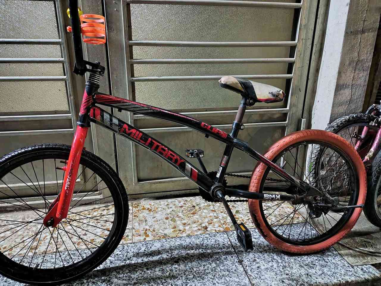 باسكلات البيع بغداد حي القاهره.  ***********
